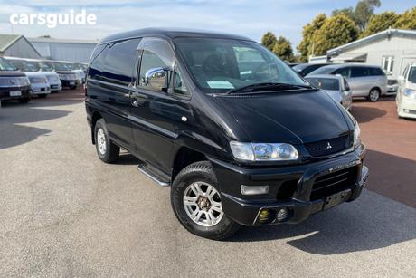 Black 2005 Mitsubishi Delica SUV SPACEGEAR 4WD