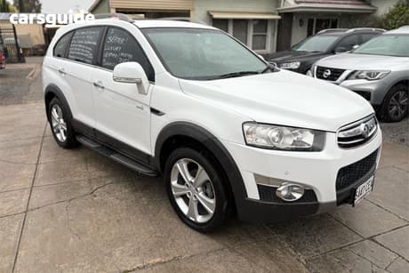 White 2012 Holden Captiva Wagon 7 Lx (4X4)