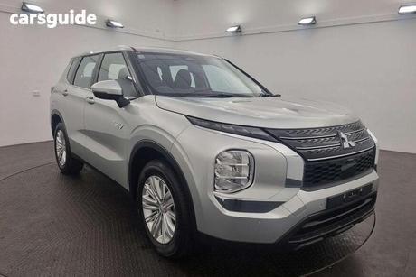 Silver 2024 Mitsubishi Outlander Wagon Phev Es 5 Seat (Awd)