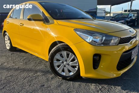 Yellow 2018 Kia RIO Hatchback S