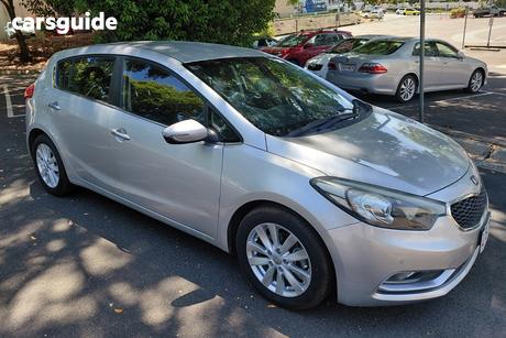 Silver 2013 Kia Cerato Hatchback Si