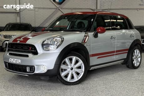 Silver 2016 Mini Countryman SUV COOPER S F