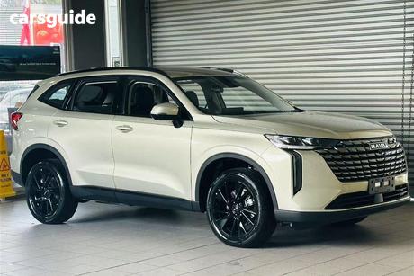 Gold 2025 GWM Haval H6 Wagon Lux