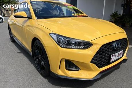 Yellow 2019 Hyundai Veloster Coupe Turbo