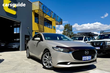 Gold 2023 Mazda 3 Sedan G20 Evolve