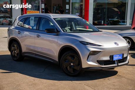 Silver 2025 MG MGS5 EV Wagon Excite 49