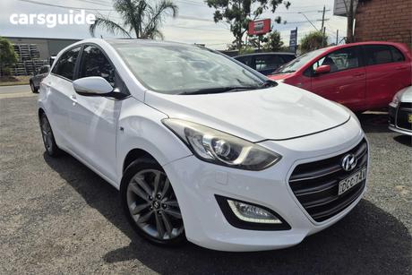 White 2015 Hyundai I30 Hatchback Sr Premium