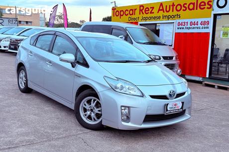 Silver 2010 Toyota Prius Hatchback Hybrid
