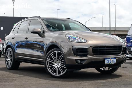Brown 2015 Porsche Cayenne Wagon Diesel
