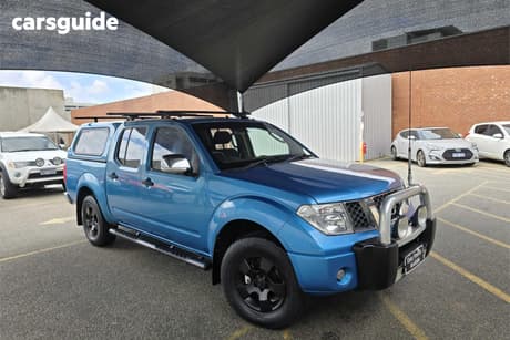 Blue 2008 Nissan Navara Dual Cab Pick-up St-X (4X4)