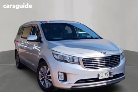 Silver 2016 Kia Carnival Wagon Sli