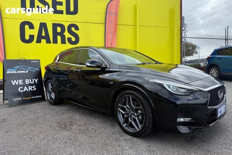 Black 2018 Infiniti Q30 Hatchback Sport