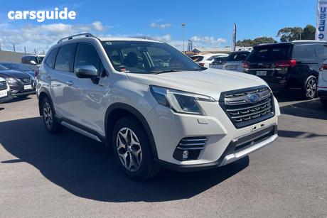 White 2022 Subaru Forester Wagon Hybrid L (Awd)