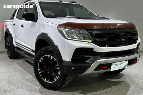 White 2018 HSV Colorado Crew Cab Pickup Sportscat (4X4)