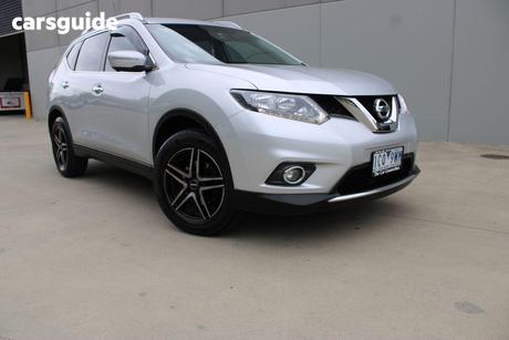 Silver 2014 Nissan X-Trail Wagon St-L (4X4)