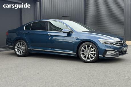 Blue 2021 Volkswagen Passat Sedan 162Tsi Elegance