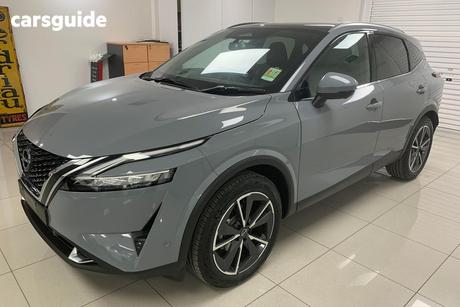 Grey 2024 Nissan Qashqai Wagon Ti