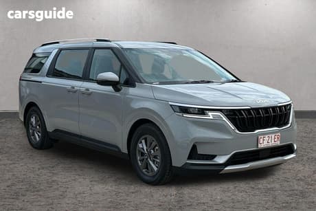 Silver 2023 Kia Carnival Wagon S