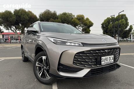 Silver 2024 MG HS Wagon Vibe