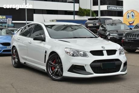 White 2016 HSV Clubsport Sedan R8 Lsa