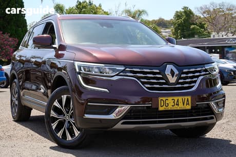 Red 2023 Renault Koleos Wagon Zen (4X2)