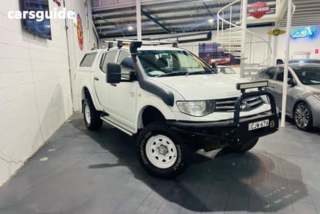White 2012 Mitsubishi Triton Double Cab Utility Glx (4X4)