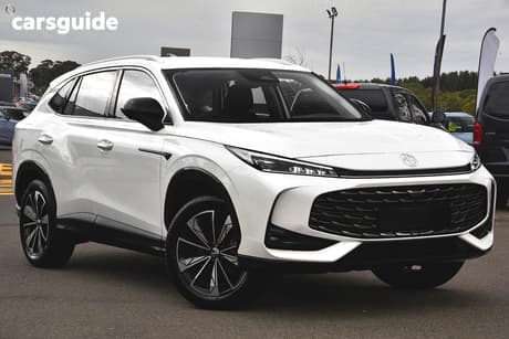 White 2024 MG HS Wagon Excite