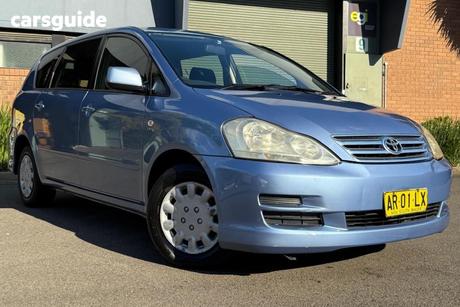 Blue 2007 Toyota Avensis Wagon Verso Glx