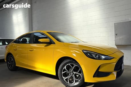 Yellow 2023 MG MG5 Sedan VIBE MY23