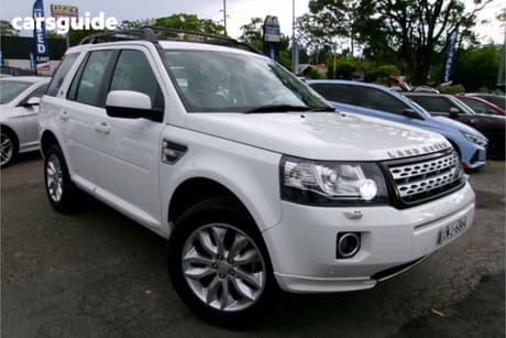White 2014 Land Rover Freelander 2 Wagon Td4 Se (4X4)