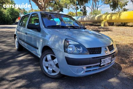 Silver 2003 Renault Clio Hatchback Expression Verve