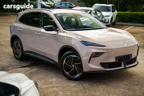 Beige 2025 MG MGS5 EV Wagon Essence 49