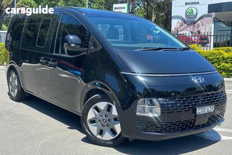 Black 2021 Hyundai Staria Wagon Highlander