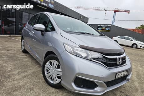 Silver 2018 Honda Jazz Hatchback Vti