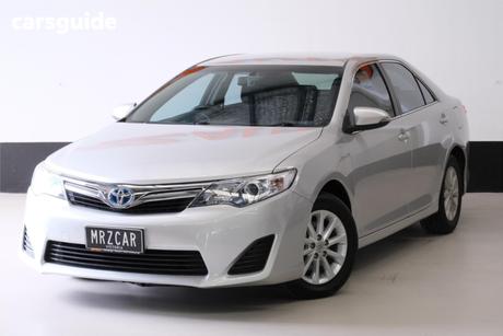 Silver 2012 Toyota Camry Sedan Hybrid H
