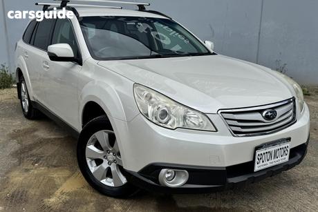 White 2012 Subaru Outback Wagon 2.5I Premium