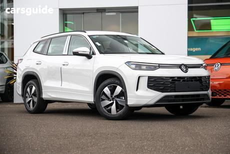 White 2025 Volkswagen Tayron Wagon 110Tsi Life