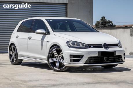 White 2015 Volkswagen Golf Hatchback R