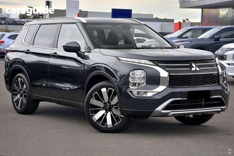 Grey 2025 Mitsubishi Outlander Wagon Aspire 7 Seat (Awd)