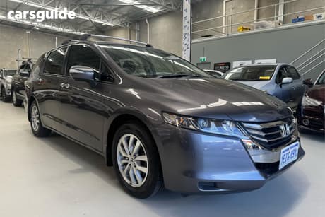 Grey 2013 Honda Odyssey Wagon