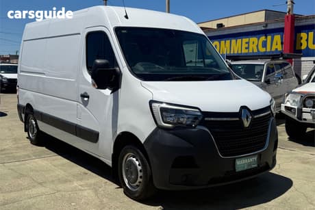 White 2022 Renault Master Van Pro Mwb Fwd (110Kw) L2H2