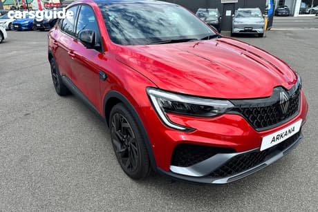 Red 2025 Renault Arkana Coupe Esprit Alpine