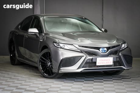 Silver 2024 Toyota Camry Sedan Sx Hybrid