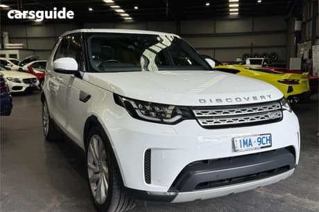 White 2018 Land Rover Discovery Wagon Td6 Hse