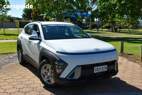 White 2025 Hyundai Kona Wagon