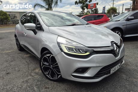 Grey 2017 Renault Clio Hatchback Intens