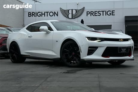 White 2018 Chevrolet Camaro Coupe 2Ss