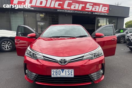 Red 2017 Toyota Corolla Sedan Sx