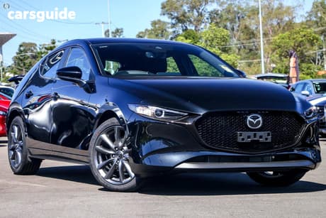 Black 2025 Mazda Mazda3 Hatchback G20 Evolve