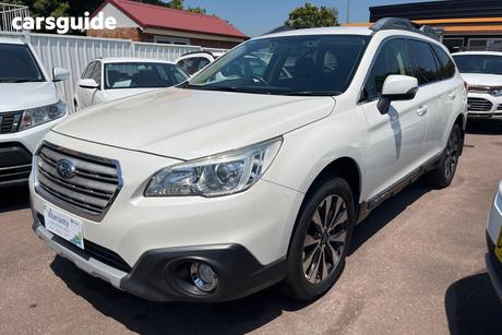 White 2015 Subaru Outback Wagon 2.5I